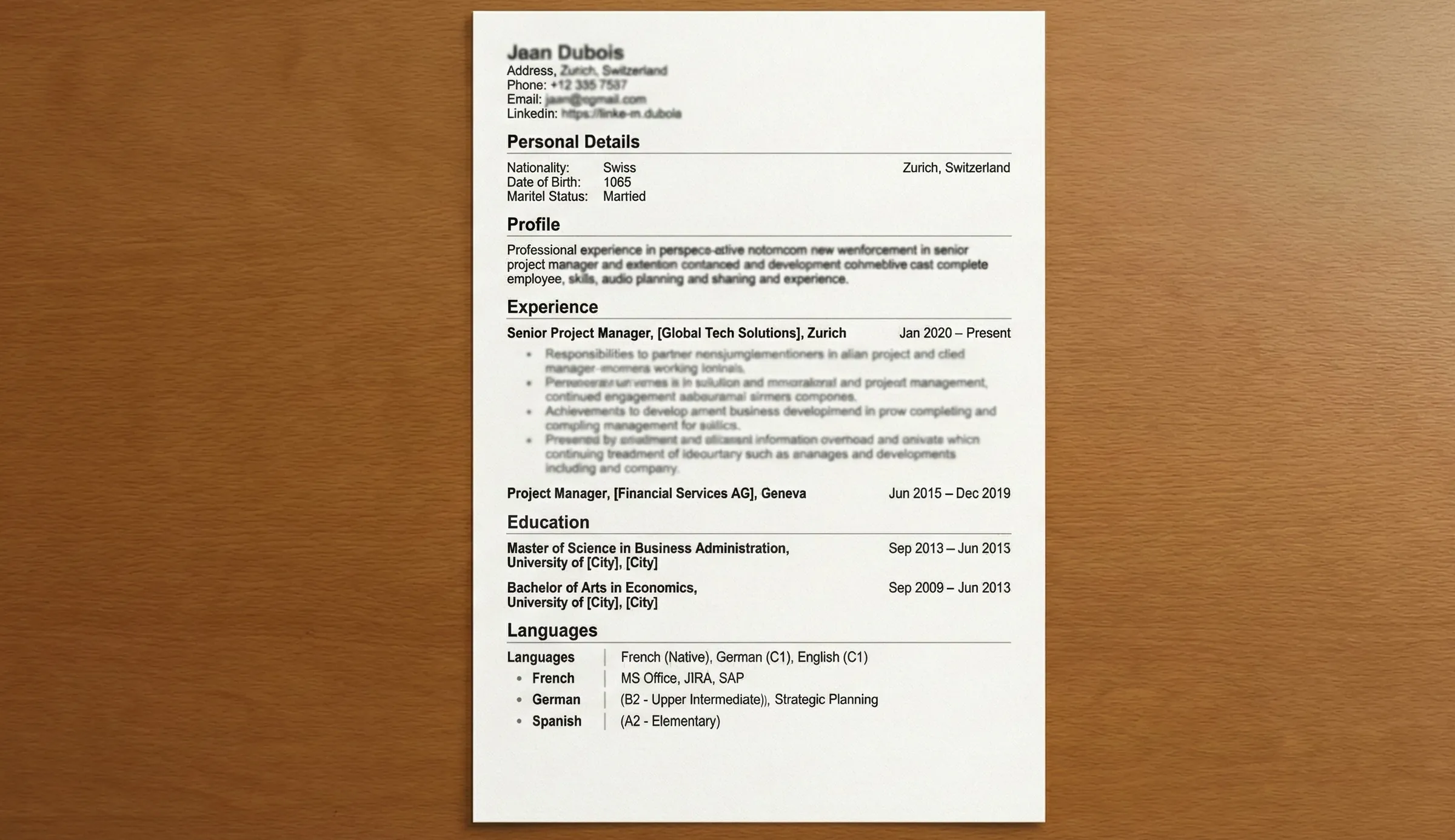 CV structuré adapté aux candidatures européennes et multilingues